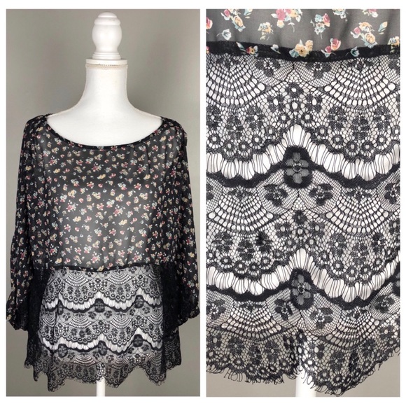 Areve Tops - {A'reve} Oversized Dolman Floral Lace Top Black